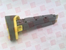 DMCMENETM00 Module, PLC, LCD, Board, Controller